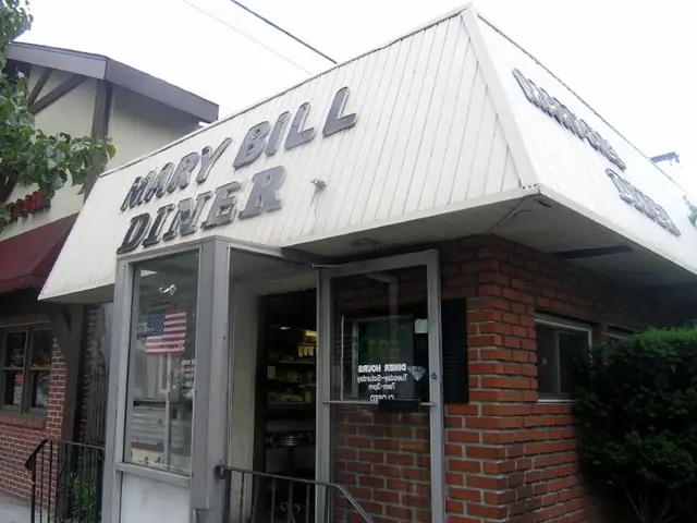 Inefficiency hinders ArcelorMittal's green steel initiatives; modifies strategies in response.