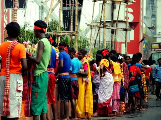 Bureaucracy in Saxony to be redesigned by generating heads on nails for efficiency improvement