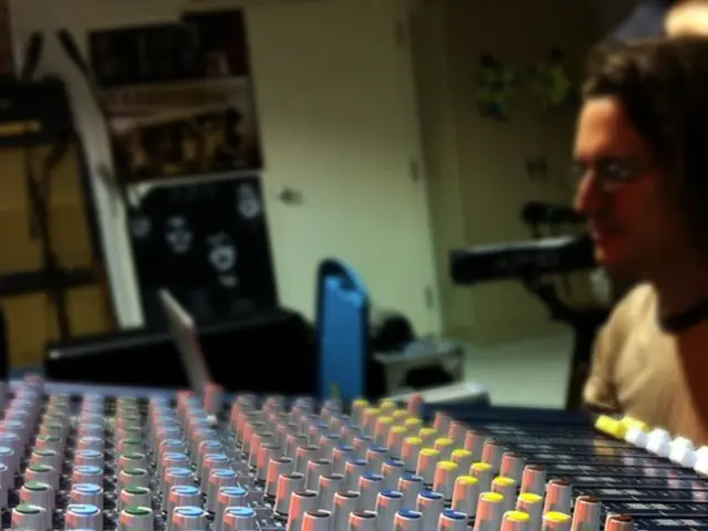 Redefining Accuracy in Asset Tracking with Ultra-Wideband Technology