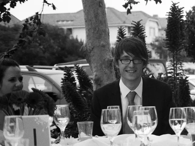 Strategies for British citizens residing abroad to facilitate a financially sound return to the UK