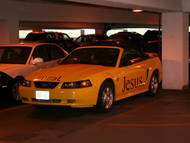 Central Park's entrance parking area undergoes repairs, temporarily unavailable for use