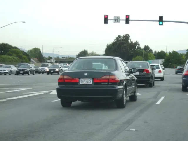Construction on A7 highway near Hamburg nearing completion, clears three lanes for traffic flow