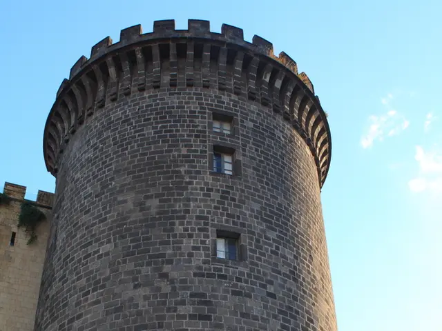 Santa Fe: Hotel fully complete with permits