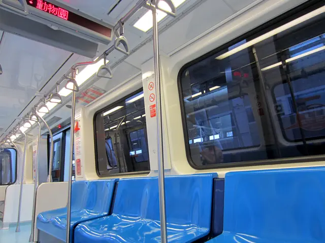 Investors are keeping a close eye for fresh trade stimuli as Dax continues to trend negatively