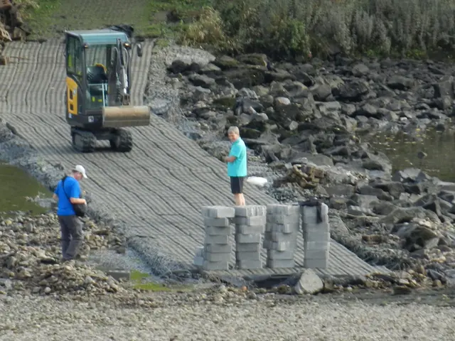 Finished construction of a road within the industrial area "Am Hüttenbrink"