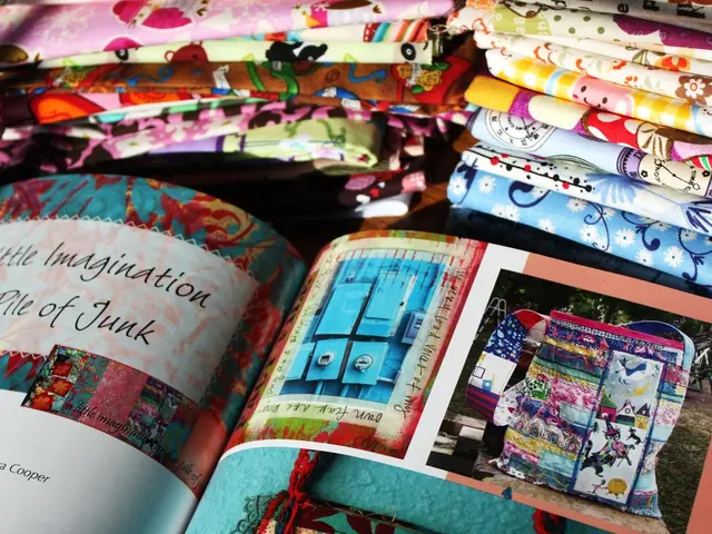 Investigating Robert Habeck's finances: An examination of the Minister's financial holdings and...