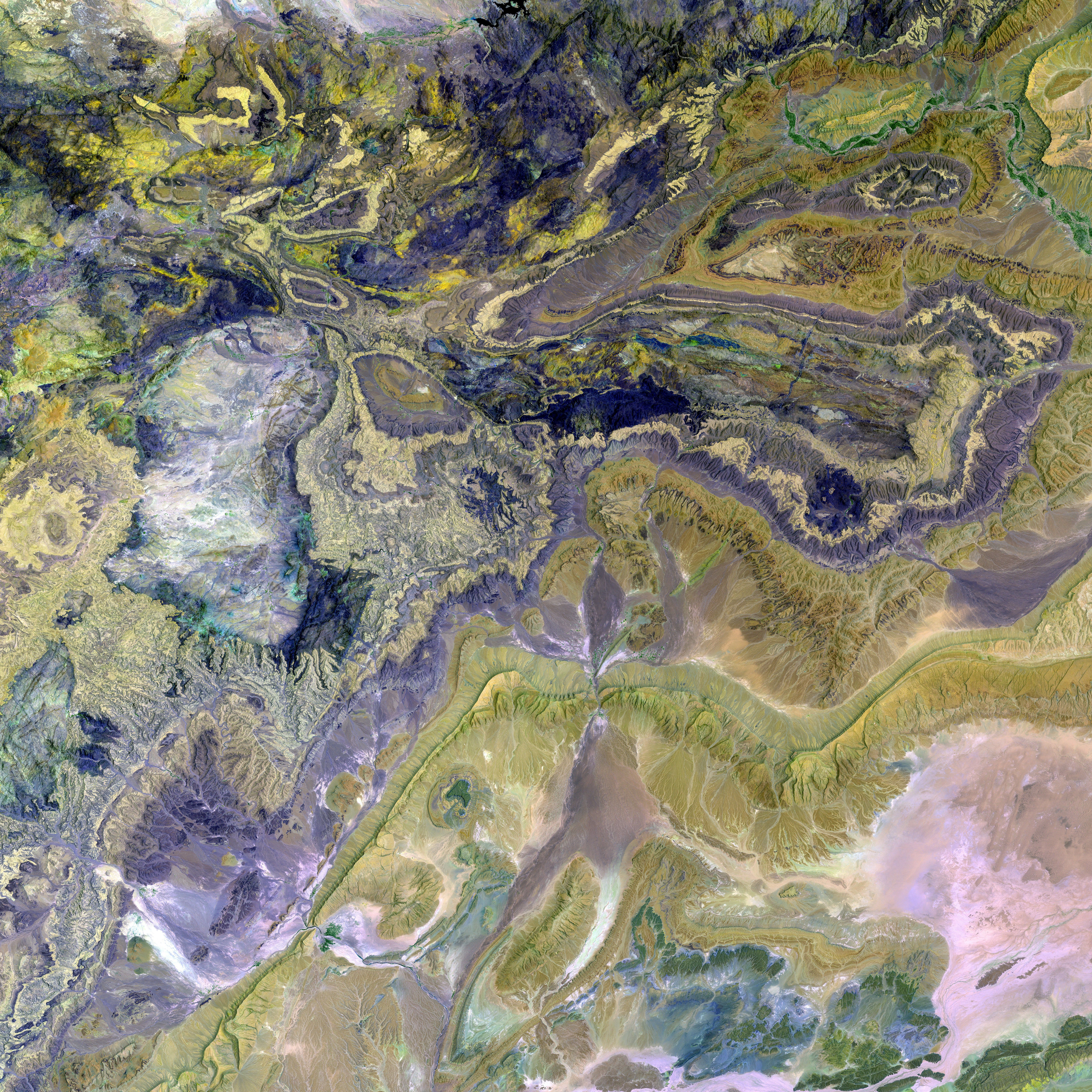 Breton Group Set to Resume Women's Fashion Chain Liquidation Decision due on May 28 at Bobigny...